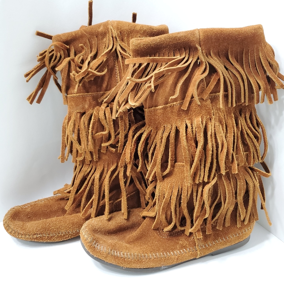 Minnetonka Moccasinsms 3 Layer Fringe Suede Boots
